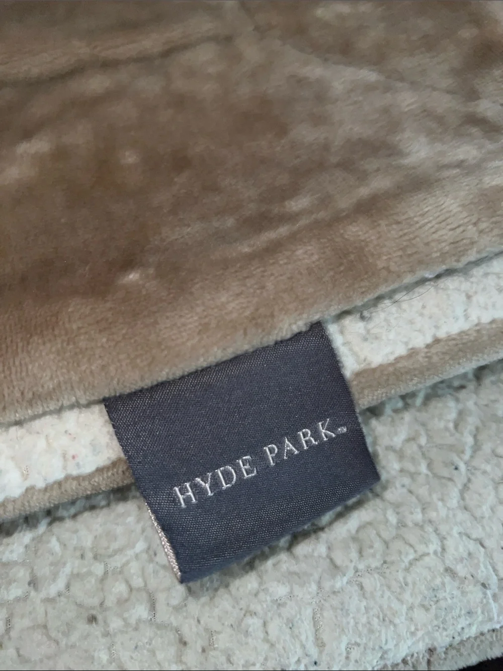 Beige Velour Cream Sherpa Throw Blanket